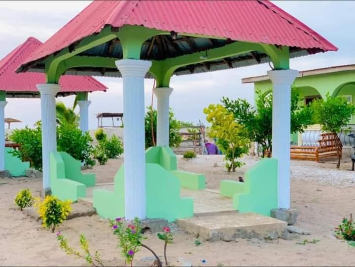 Bosofet Beach And Creek Lodge Sanyang エクステリア 写真